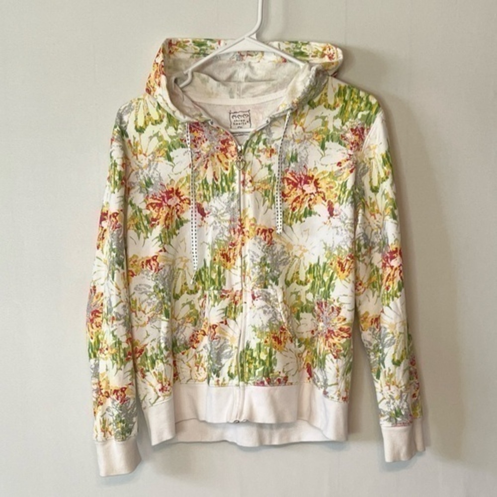 Three Hearts Floral Zip Up Hooded Sweatshirt Size PL New No Tags. Colorful